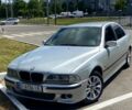 Серый БМВ 5 Серия, объемом двигателя 2 л и пробегом 190 тыс. км за 3000 $, фото 1 на Automoto.ua