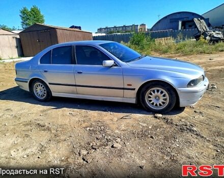 Серый БМВ 5 Серия, объемом двигателя 2.8 л и пробегом 200 тыс. км за 3000 $, фото 4 на Automoto.ua