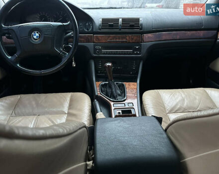 Сірий БМВ 5 Серія, об'ємом двигуна 2.5 л та пробігом 250 тис. км за 8000 $, фото 109 на Automoto.ua