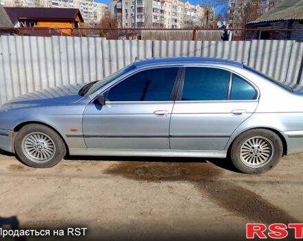 Серый БМВ 5 Серия, объемом двигателя 2 л и пробегом 0 тыс. км за 3500 $, фото 1 на Automoto.ua