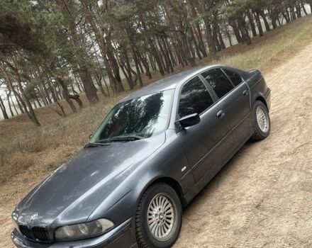 Серый БМВ 5 Серия, объемом двигателя 2.5 л и пробегом 230 тыс. км за 2900 $, фото 4 на Automoto.ua