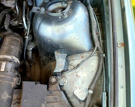 Серый БМВ 5 Серия, объемом двигателя 2.8 л и пробегом 210 тыс. км за 2700 $, фото 3 на Automoto.ua