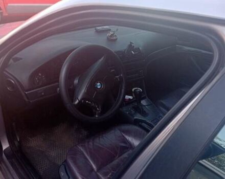 Серый БМВ 5 Серия, объемом двигателя 2.8 л и пробегом 356 тыс. км за 4600 $, фото 2 на Automoto.ua