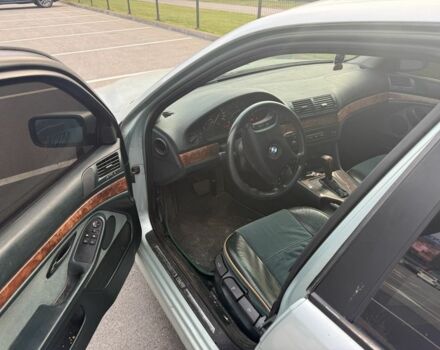 Серый БМВ 5 Серия, объемом двигателя 2 л и пробегом 350 тыс. км за 3300 $, фото 6 на Automoto.ua