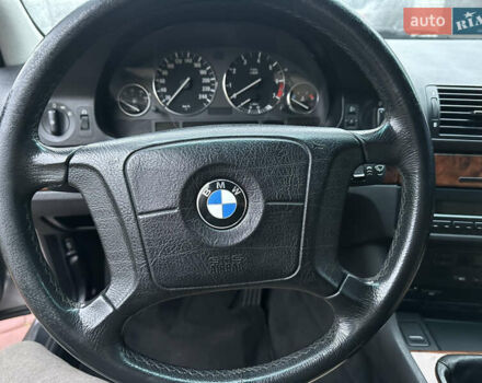 Сірий БМВ 5 Серія, об'ємом двигуна 2.5 л та пробігом 250 тис. км за 8000 $, фото 96 на Automoto.ua