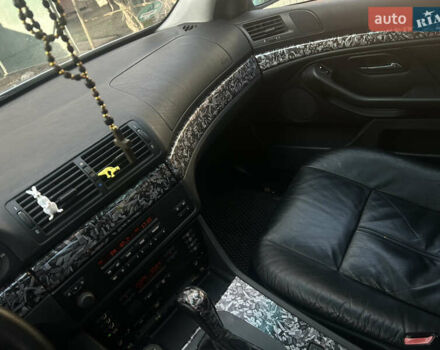 Серый БМВ 5 Серия, объемом двигателя 2.49 л и пробегом 315 тыс. км за 6000 $, фото 13 на Automoto.ua