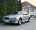 Серый БМВ 5 Серия, объемом двигателя 2.5 л и пробегом 322 тыс. км за 3100 $, фото 1 на Automoto.ua