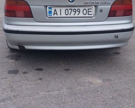 Серый БМВ 5 Серия, объемом двигателя 2.5 л и пробегом 334 тыс. км за 3000 $, фото 1 на Automoto.ua