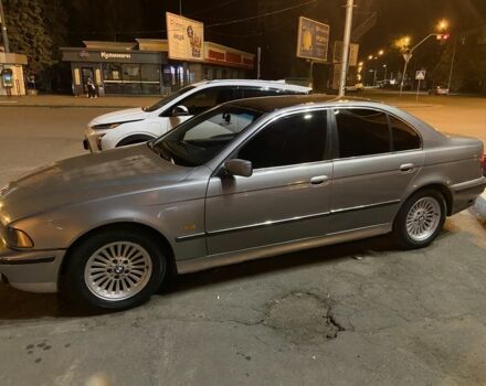 Серый БМВ 5 Серия, объемом двигателя 2 л и пробегом 400 тыс. км за 3200 $, фото 7 на Automoto.ua