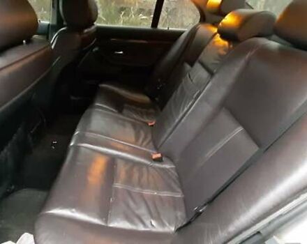 Серый БМВ 5 Серия, объемом двигателя 2.8 л и пробегом 343 тыс. км за 3100 $, фото 6 на Automoto.ua