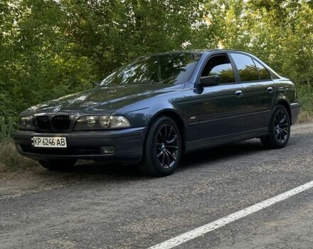 Серый БМВ 5 Серия, объемом двигателя 2.5 л и пробегом 268 тыс. км за 6500 $, фото 2 на Automoto.ua