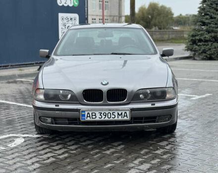 Серый БМВ 5 Серия, объемом двигателя 2.79 л и пробегом 450 тыс. км за 3500 $, фото 2 на Automoto.ua