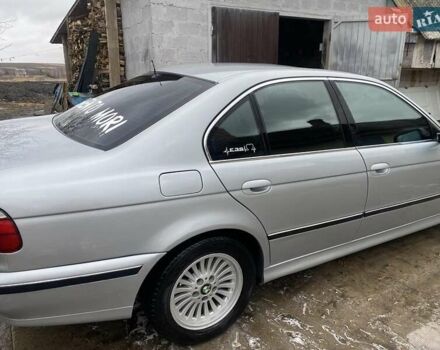 Серый БМВ 5 Серия, объемом двигателя 2.8 л и пробегом 380 тыс. км за 4400 $, фото 4 на Automoto.ua