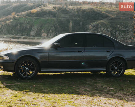 Серый БМВ 5 Серия, объемом двигателя 2.49 л и пробегом 268 тыс. км за 6000 $, фото 3 на Automoto.ua