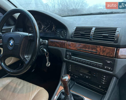Сірий БМВ 5 Серія, об'ємом двигуна 2.5 л та пробігом 250 тис. км за 8000 $, фото 85 на Automoto.ua