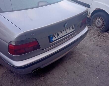 Серый БМВ 5 Серия, объемом двигателя 2.8 л и пробегом 356 тыс. км за 4600 $, фото 4 на Automoto.ua