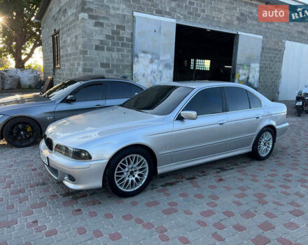 Серый БМВ 5 Серия, объемом двигателя 2.49 л и пробегом 370 тыс. км за 6200 $, фото 2 на Automoto.ua