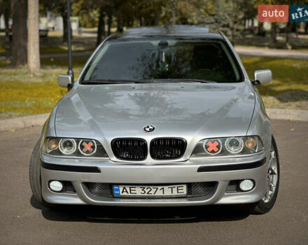 Серый БМВ 5 Серия, объемом двигателя 2.8 л и пробегом 540 тыс. км за 8000 $, фото 20 на Automoto.ua