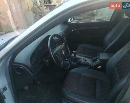 Сірий БМВ 5 Серія, об'ємом двигуна 2 л та пробігом 530 тис. км за 5000 $, фото 28 на Automoto.ua