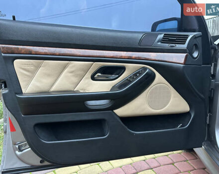 Сірий БМВ 5 Серія, об'ємом двигуна 2.5 л та пробігом 250 тис. км за 8000 $, фото 36 на Automoto.ua