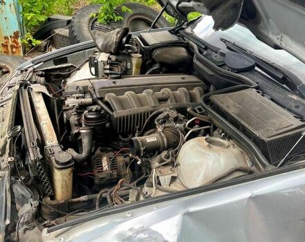 Серый БМВ 5 Серия, объемом двигателя 2 л и пробегом 370 тыс. км за 2200 $, фото 9 на Automoto.ua