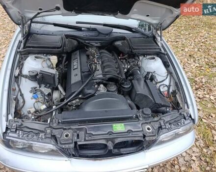 Серый БМВ 5 Серия, объемом двигателя 1.99 л и пробегом 389 тыс. км за 3800 $, фото 28 на Automoto.ua