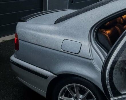 Серый БМВ 5 Серия, объемом двигателя 3 л и пробегом 244 тыс. км за 4600 $, фото 15 на Automoto.ua