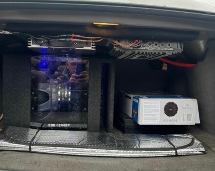 Серый БМВ 5 Серия, объемом двигателя 2 л и пробегом 420 тыс. км за 5000 $, фото 8 на Automoto.ua