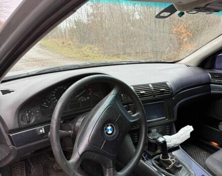 Серый БМВ 5 Серия, объемом двигателя 2 л и пробегом 390 тыс. км за 3200 $, фото 7 на Automoto.ua