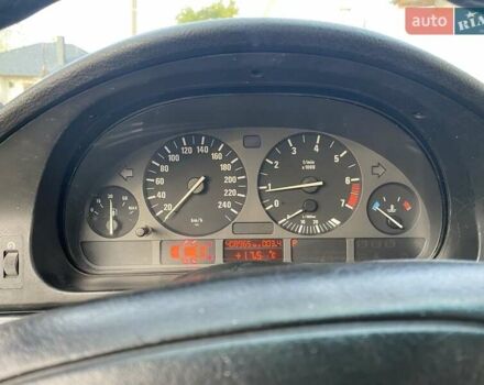 Серый БМВ 5 Серия, объемом двигателя 2.8 л и пробегом 408 тыс. км за 4000 $, фото 3 на Automoto.ua