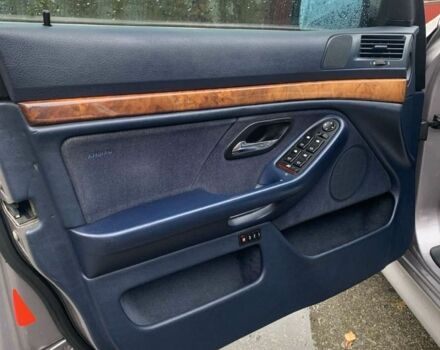 БМВ 5 Серия 1997 в Киеве на Automoto.ua Серый БМВ 5 Серия, объемом двигателя 3.5 л и пробегом 263 тыс. км за 7200 $, фото 5 на Automoto.ua