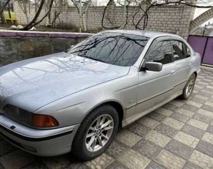 Серый БМВ 5 Серия, объемом двигателя 2 л и пробегом 650 тыс. км за 5000 $, фото 2 на Automoto.ua