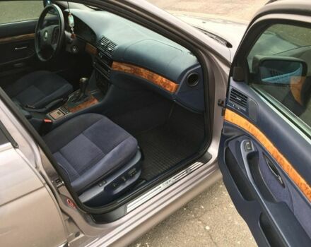 БМВ 5 Серия 1997 в Киеве на Automoto.ua Серый БМВ 5 Серия, объемом двигателя 3.5 л и пробегом 263 тыс. км за 7200 $, фото 2 на Automoto.ua