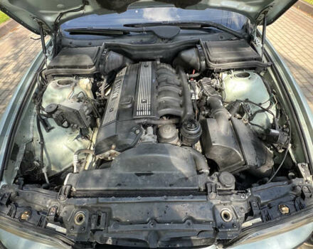 Серый БМВ 5 Серия, объемом двигателя 2 л и пробегом 453 тыс. км за 3700 $, фото 14 на Automoto.ua
