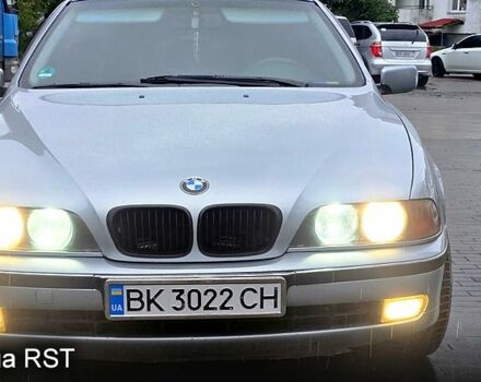 Сірий БМВ 5 Серія, об'ємом двигуна 2.5 л та пробігом 256 тис. км за 3400 $, фото 1 на Automoto.ua