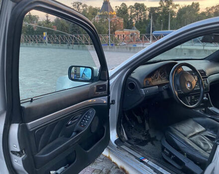 Сірий БМВ 5 Серія, об'ємом двигуна 2.8 л та пробігом 444 тис. км за 3900 $, фото 2 на Automoto.ua