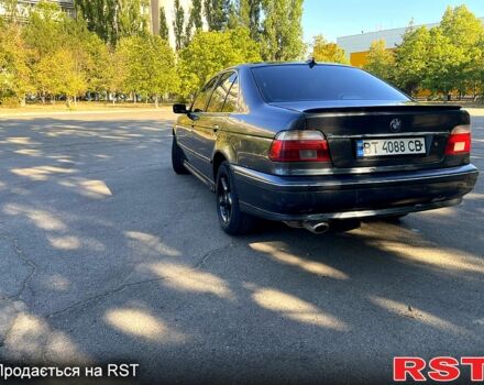 Серый БМВ 5 Серия, объемом двигателя 2.5 л и пробегом 395 тыс. км за 3350 $, фото 2 на Automoto.ua