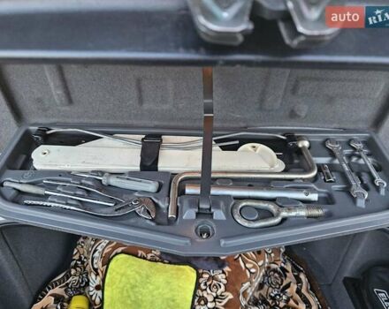 БМВ 5 Серия 1997 в Киеве на Automoto.ua Серый БМВ 5 Серия, объемом двигателя 2.5 л и пробегом 375 тыс. км за 4900 $, фото 16 на Automoto.ua