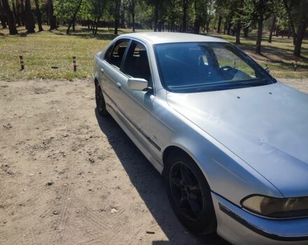 Сірий БМВ 5 Серія, об'ємом двигуна 2.5 л та пробігом 470 тис. км за 3400 $, фото 3 на Automoto.ua