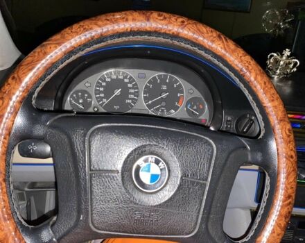 Серый БМВ 5 Серия, объемом двигателя 2 л и пробегом 650 тыс. км за 5000 $, фото 7 на Automoto.ua