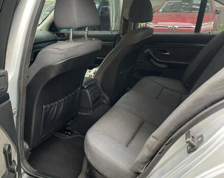 Серый БМВ 5 Серия, объемом двигателя 2 л и пробегом 480 тыс. км за 4500 $, фото 7 на Automoto.ua