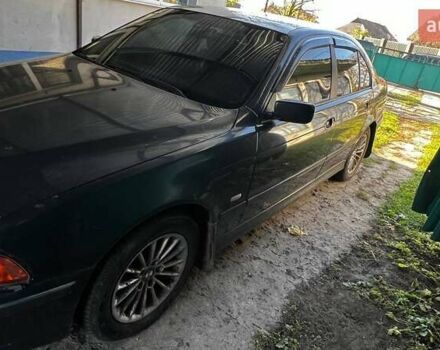 Серый БМВ 5 Серия, объемом двигателя 3.5 л и пробегом 300 тыс. км за 3800 $, фото 4 на Automoto.ua