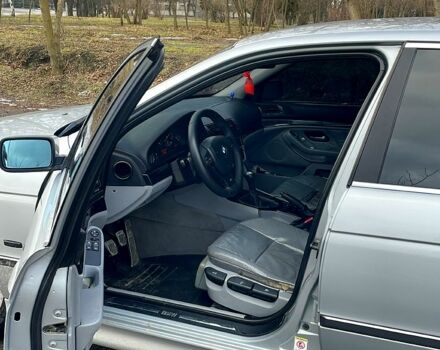 Серый БМВ 5 Серия, объемом двигателя 2.5 л и пробегом 400 тыс. км за 5200 $, фото 9 на Automoto.ua