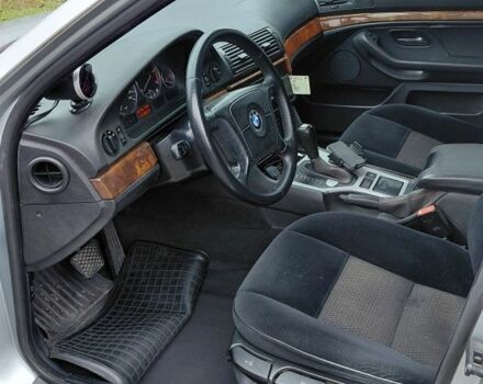 Сірий БМВ 5 Серія, об'ємом двигуна 0 л та пробігом 356 тис. км за 4800 $, фото 6 на Automoto.ua