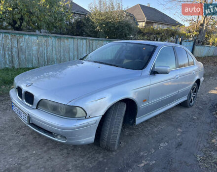 Серый БМВ 5 Серия, объемом двигателя 1.99 л и пробегом 380 тыс. км за 2850 $, фото 9 на Automoto.ua