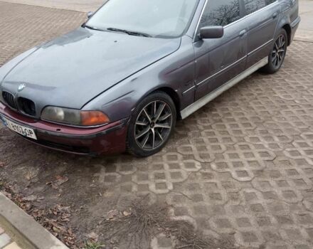 Сірий БМВ 5 Серія, об'ємом двигуна 2.5 л та пробігом 300 тис. км за 3000 $, фото 2 на Automoto.ua