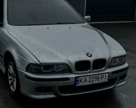 Серый БМВ 5 Серия, объемом двигателя 3 л и пробегом 244 тыс. км за 4600 $, фото 4 на Automoto.ua