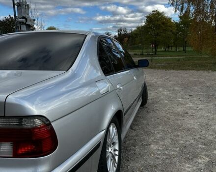 Серый БМВ 5 Серия, объемом двигателя 2.5 л и пробегом 502 тыс. км за 3000 $, фото 2 на Automoto.ua