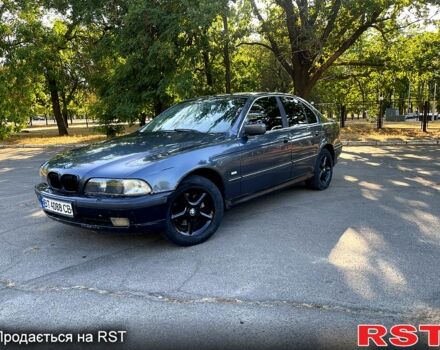 Серый БМВ 5 Серия, объемом двигателя 2.5 л и пробегом 395 тыс. км за 3350 $, фото 1 на Automoto.ua