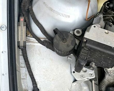 Сірий БМВ 5 Серія, об'ємом двигуна 2.5 л та пробігом 256 тис. км за 3400 $, фото 4 на Automoto.ua